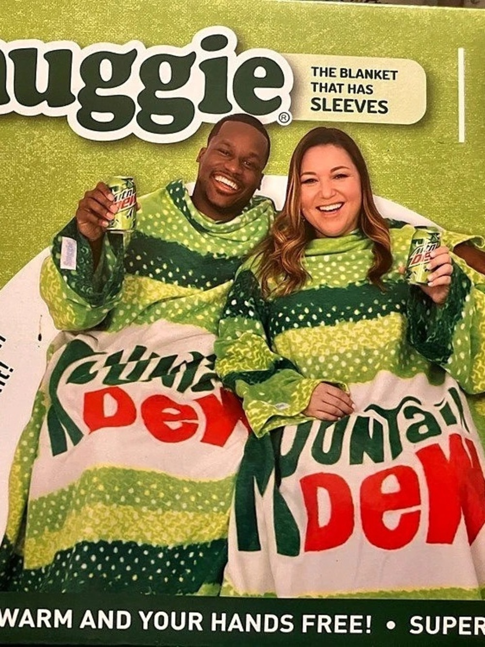 Snuggie Retro Mountain Dew Snuggie Fleece Blanket Green & Red NWT